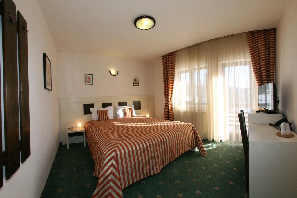 פרדיאל Hotel Draga Maria מראה חיצוני תמונה