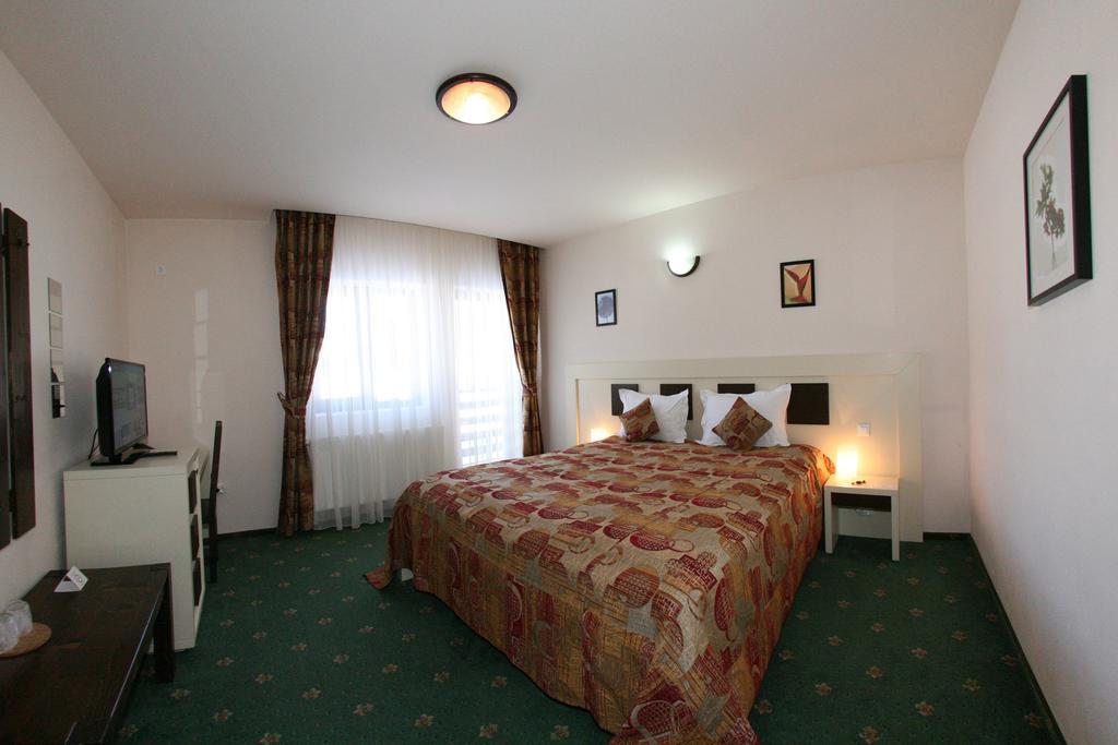 פרדיאל Hotel Draga Maria מראה חיצוני תמונה
